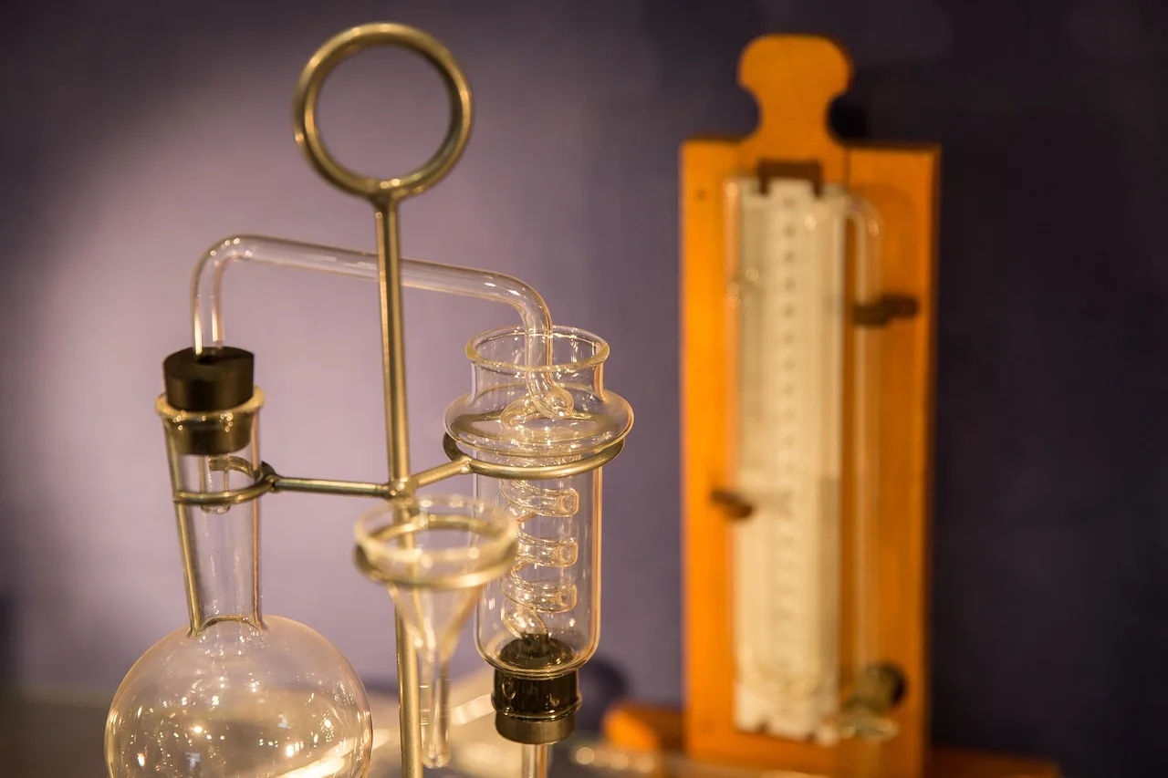 chemistry, beaker, old, vintage, acid, analyzing, biochemistry, biology, biotechnology, bottle, chemical, container, cylinder, discovery, equipment, experiment, flask, glass. How to Dispose of Printmaking Chemicals in Canada