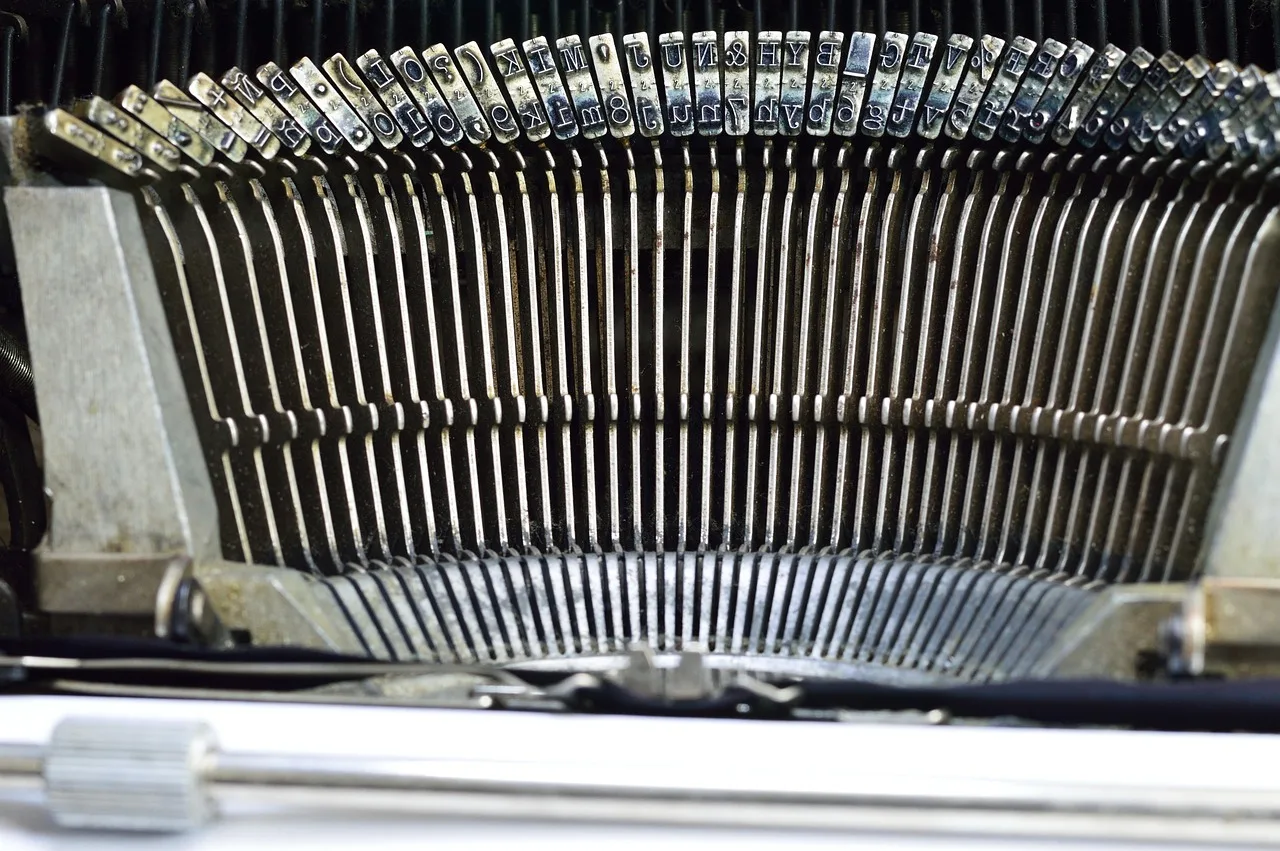 steel, industry, metal, technology, machine, vintage, ancient, old, ink, type, typography, print, old machine, antiquity, oxide, iron, mechanical, literature, to write, writing. How to choose materials for independent print studios
