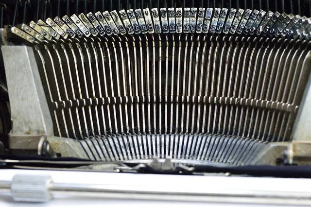 steel, industry, metal, technology, machine, vintage, ancient, old, ink, type, typography, print, old machine, antiquity, oxide, iron, mechanical, literature, to write, writing. How to choose materials for independent print studios