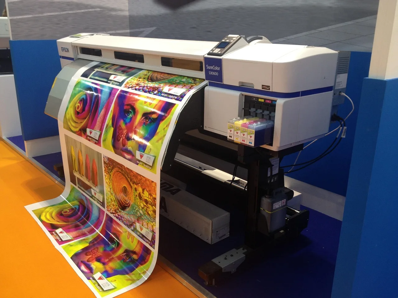machine, printer, printing, ink, colour, inkjet, pantone, printer, printer, printer, printer, printer. Six short projects that build one printmaking skill at a time